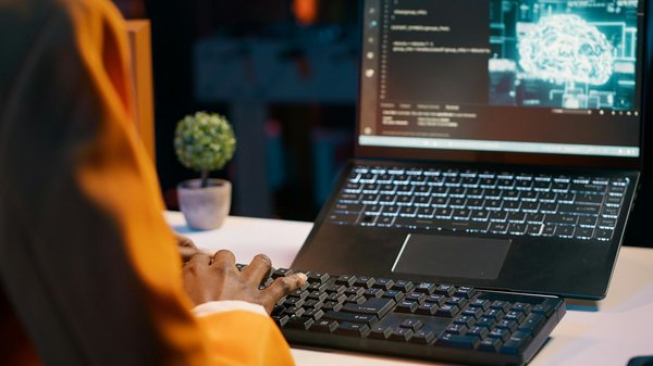 Quelle est l'utilité d'une formation en intelligence artificielle ?